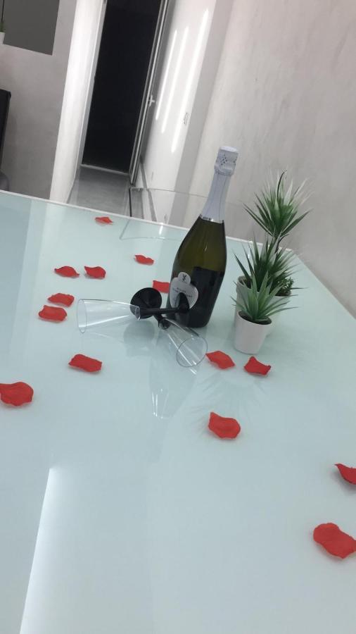 Le Rocce Nere Aparthotel Giardini-Naxos Kültér fotó